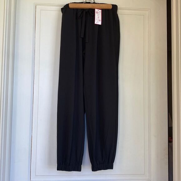 NEW With Tag Elastic Waist And Hem Jogger Dress Pant By Joy Joy - Picture 1 of 6